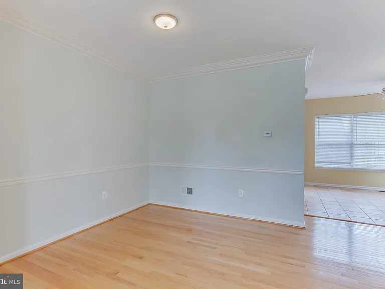 1014 Hampton St — Photo 6