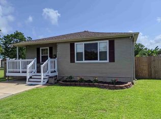 2911 Taft Ave, Groves, TX 77619