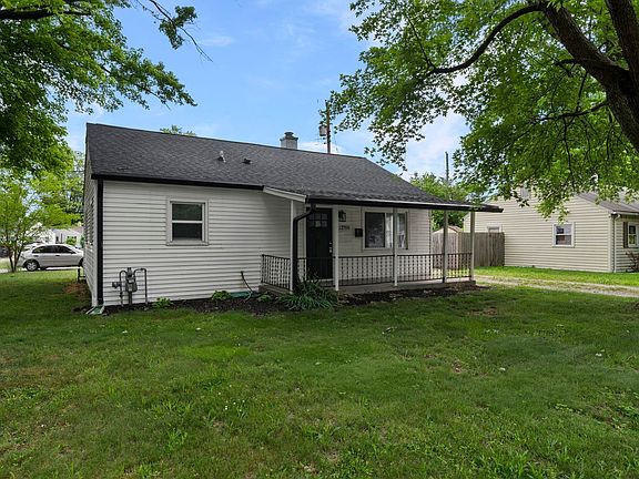 4th image of 2700 Underwood St