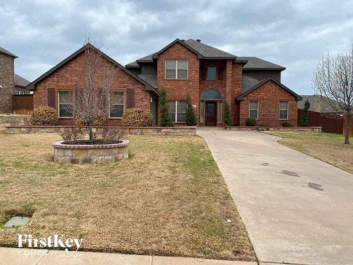 1st image of 1281 Forest Green Dr