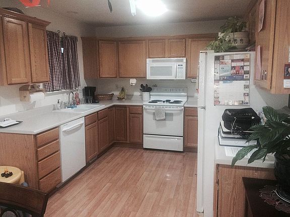 3rd image of 3075 W Davencourt Loop