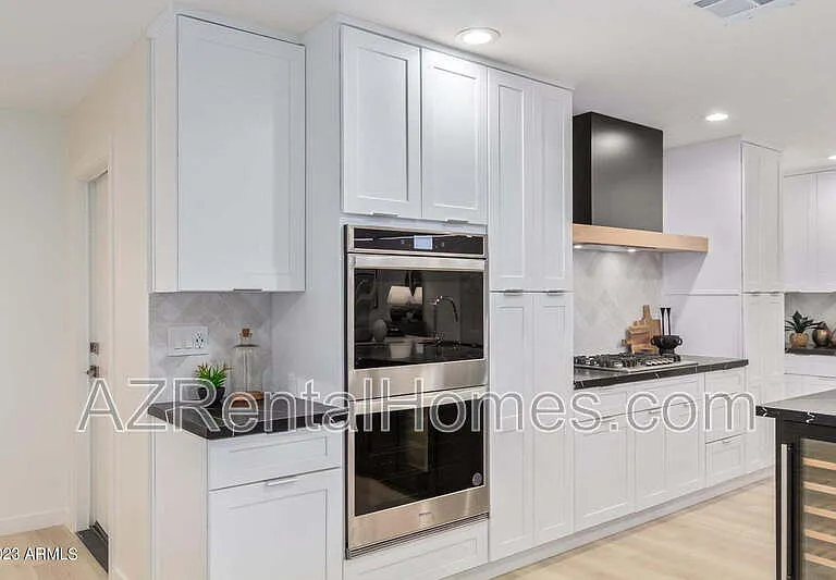 3005 N 81st Pl — Photo 17