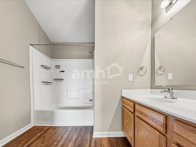 10942 Alamosa Dr — Photo 12