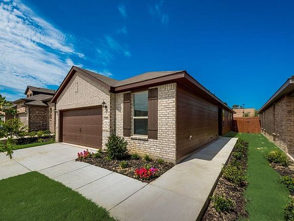 4th image of 1002 Pecos St
