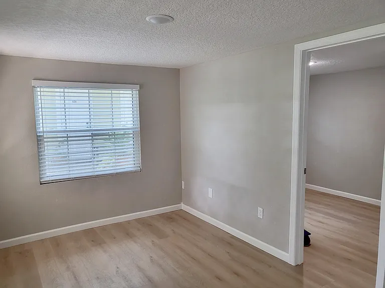 422 N Kentucky Ave #422 — Photo 10