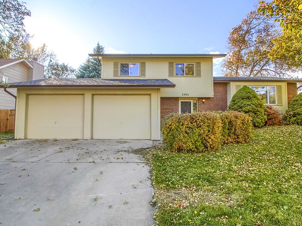 1st image of 2901 Brookwood Dr
