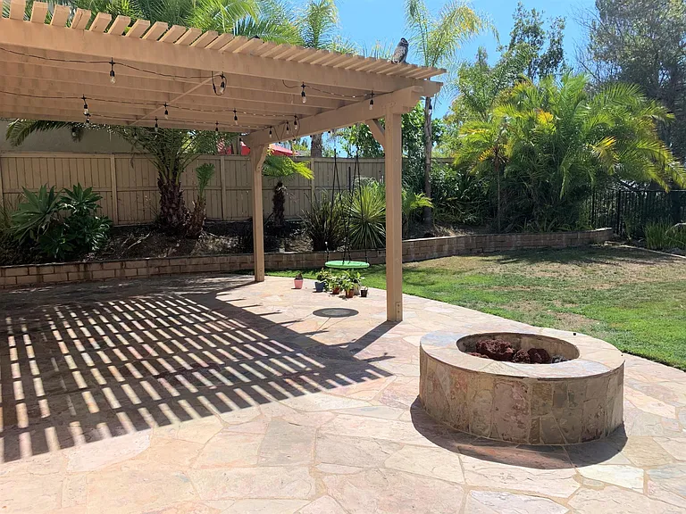 792 Avenida Codorniz — Photo 21