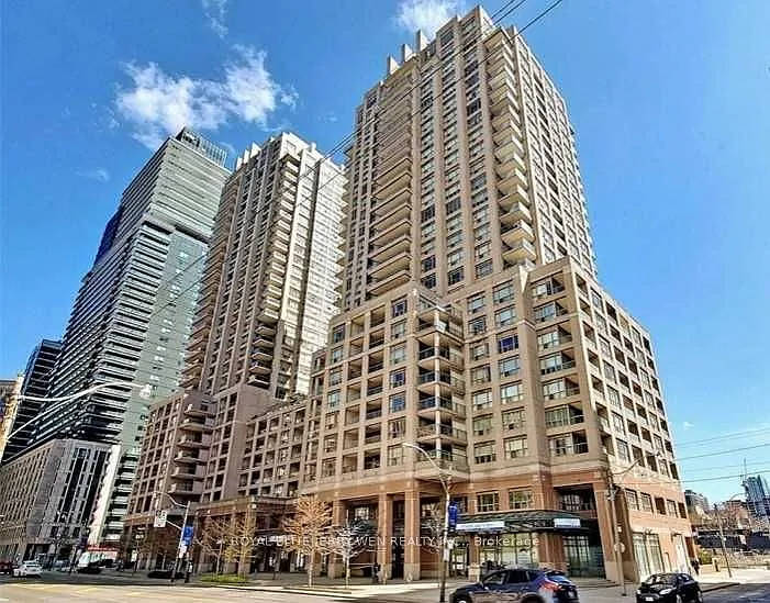 909 Bay St #811 — Photo 1
