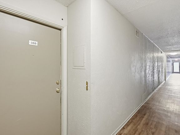 3rd image of 4851 Cedar Springs Rd