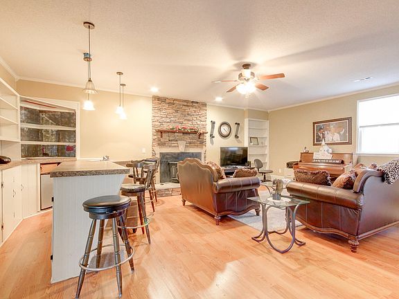 5th image of 1581 Elberta Dr