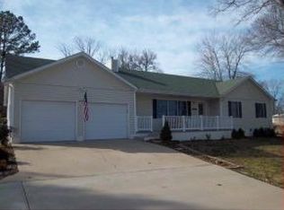 171 Holly St, Ridgedale, MO 65739