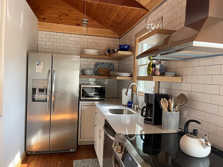 24 Cliff Way — Photo 11