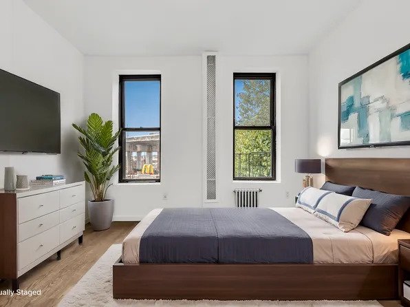 32 Garnet Street image 3 of 5