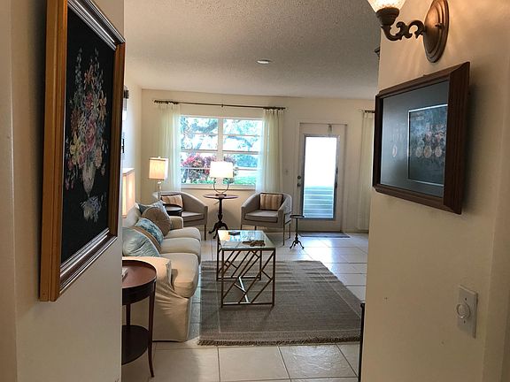 5th image of 6 Vista Gardens Trl APT 103