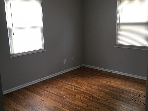 5th image of 513 Harvard Ave