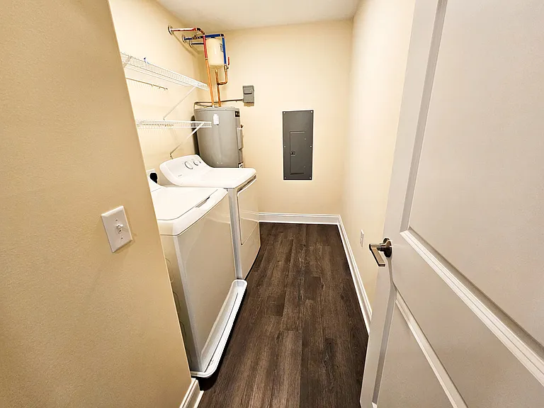 Reserve at Iroquois — Photo 15