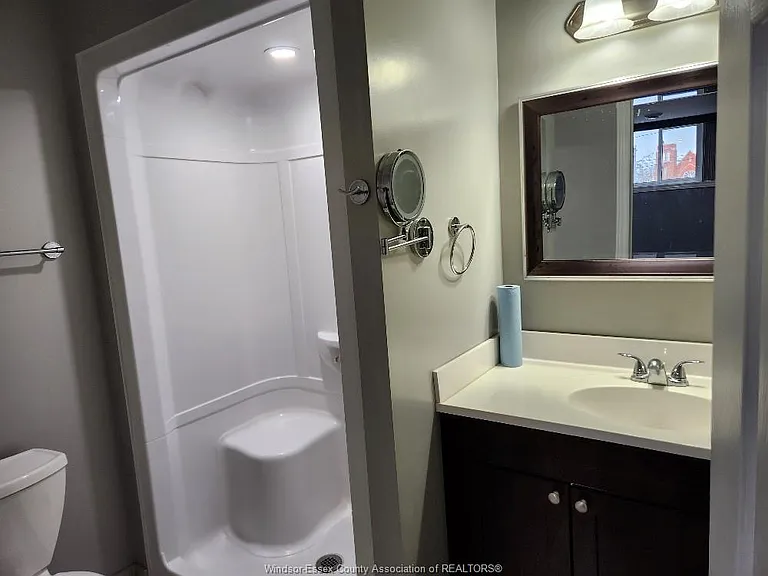 839 Assumption St #4 — Photo 14
