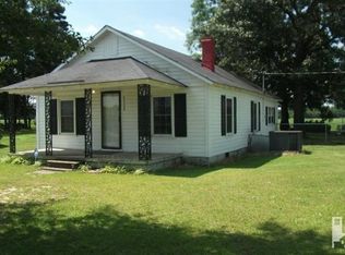 4908 Bonnetsville Rd, Clinton, NC 28328