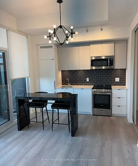 285 Dufferin St #1103 — Photo 4