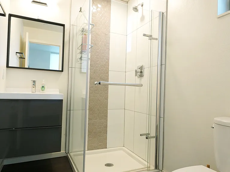 5234 15th Ave NE #202 — Photo 34