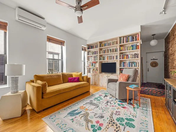 430 Sterling Pl APT 2D, Brooklyn, NY 11238