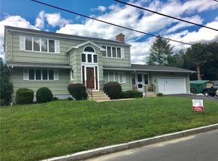 228 Campeau St, Woonsocket, RI 02895