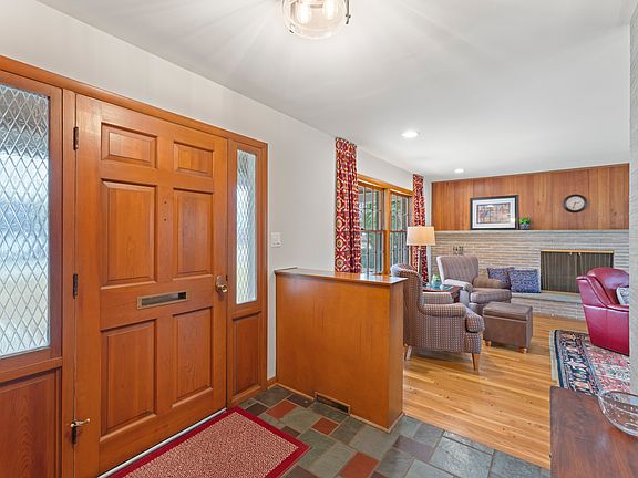 5th image of 1251 Pine St