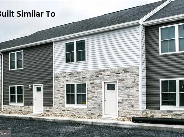 185 Edom Ln, Broadway, VA 22815