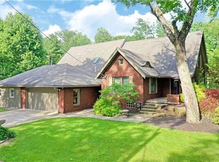 8637 Howland Springs Rd SE, Warren, OH