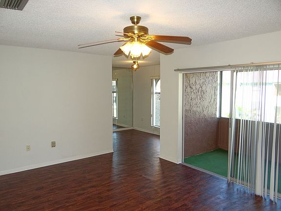 2nd image of 375 114th Ave N Unit 3