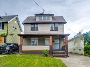 934 Royal Rd, Cleveland, OH 44110