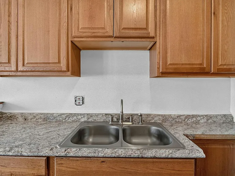 7011 S Merrill Ave #7019-106 — Photo 33