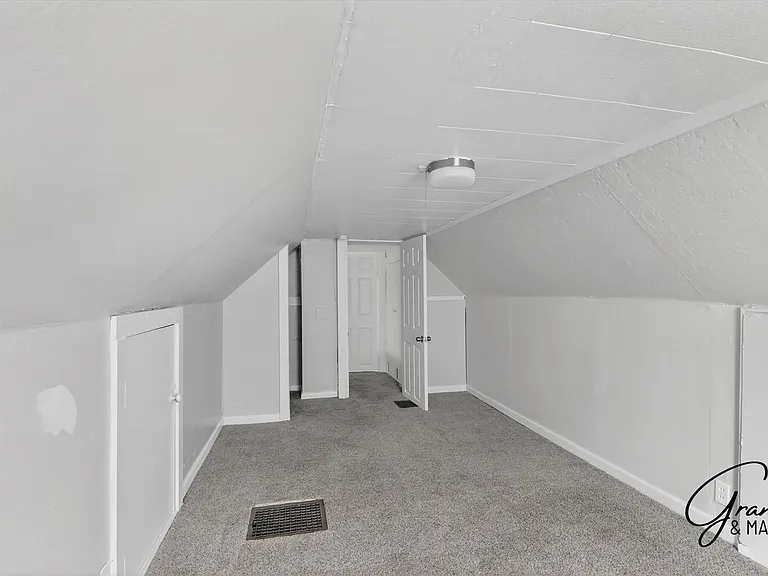 14541 Kentfield St — Photo 28