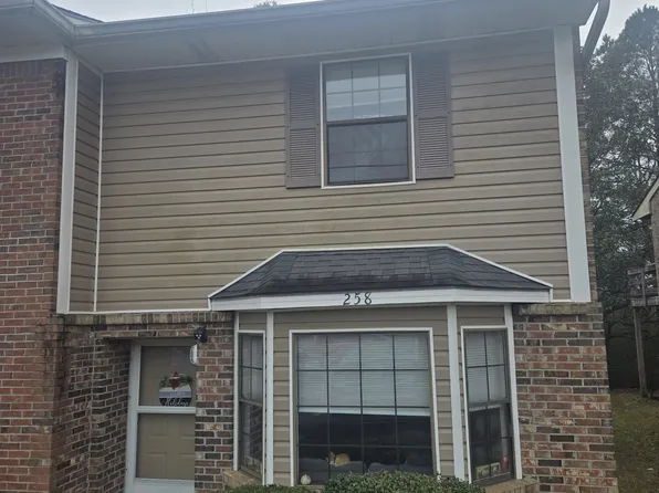 258 Edith Way, Daleville, AL 36322