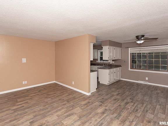 4th image of 618 Cherokee Ct