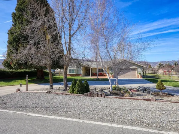 24141 Deertrail Dr, Tehachapi, CA 93561
