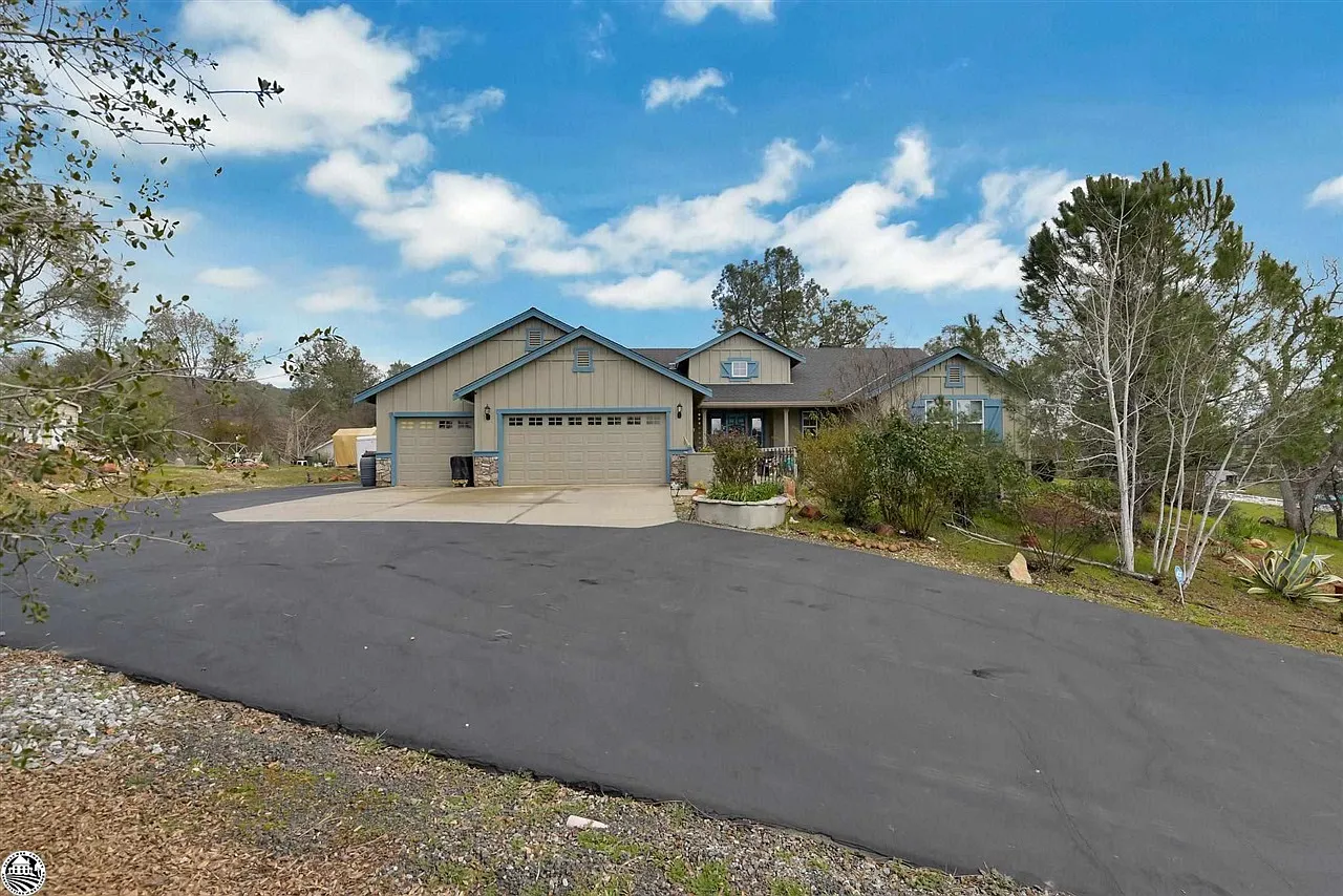 262 Bridlewood Ln photo 1