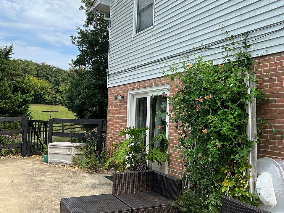 Private entrance