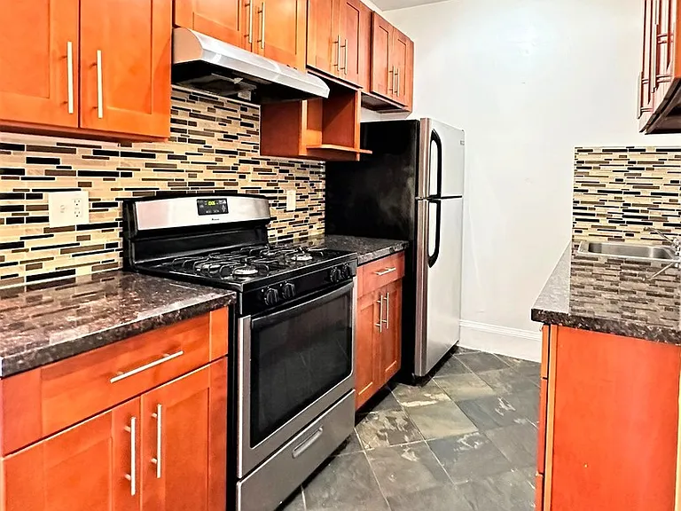1461 Alice Street — Photo 51