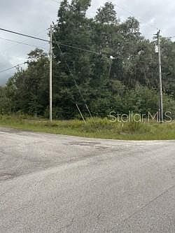 5th image of 0 SW SOUTH WIND COURT LOT 1