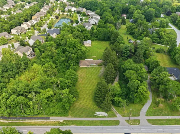 7410 Riverside Dr, Dublin, OH 43016