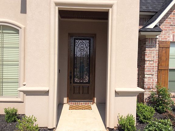 2nd image of 1322 Quincy Dr