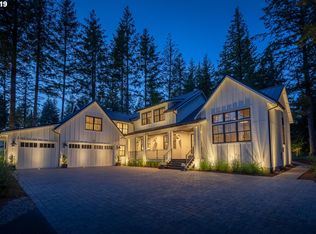 5355 NW Rubicon Ln, Portland, OR 97229