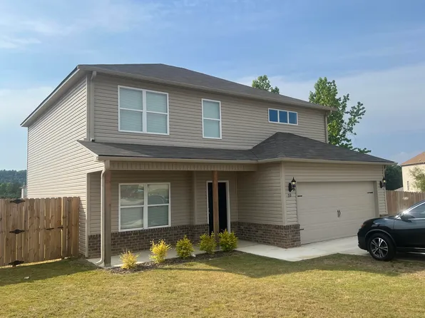 150 Crossridge Way, Pell City, AL 35125