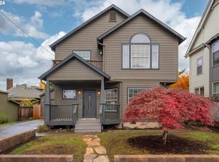 6328 NE 11th Ave, Portland, OR 97211