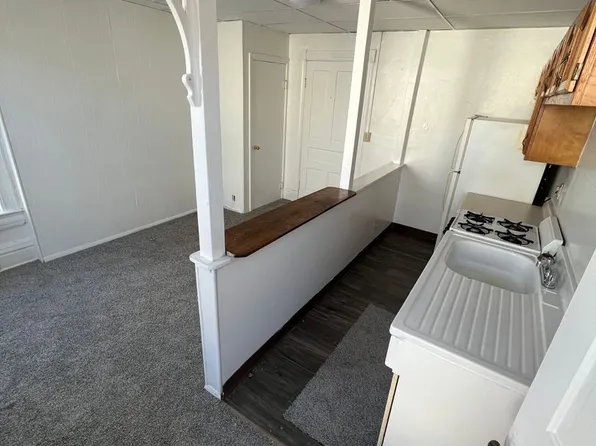 503 Beacon, 503 Beacon St Unit E, Alton, IL 62002