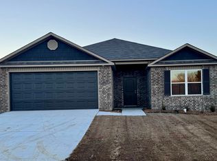 31 Fallen Oak Dr, Conway, AR 72032