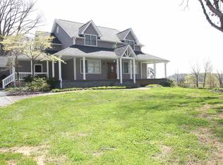 3345 Hayes Ln, Kodak, TN 37764