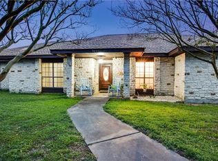 1111 Red Oak Rd, Buda, TX 78610