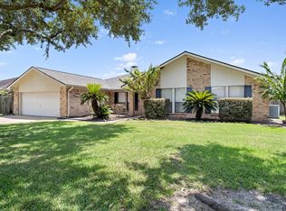 7035 Shanahan Dr, Beaumont, TX 77706
